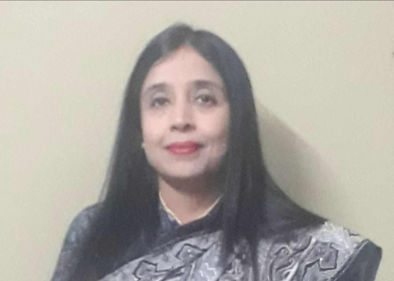 Rajni Malhotra Dhingra (Author)